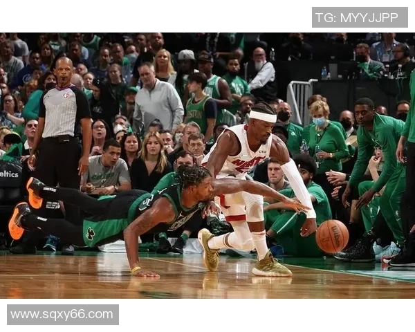 NBA赛场：绿衫军爆冷终结连胜，篮网七连败陷危机，火箭双子星53分助球队四连胜